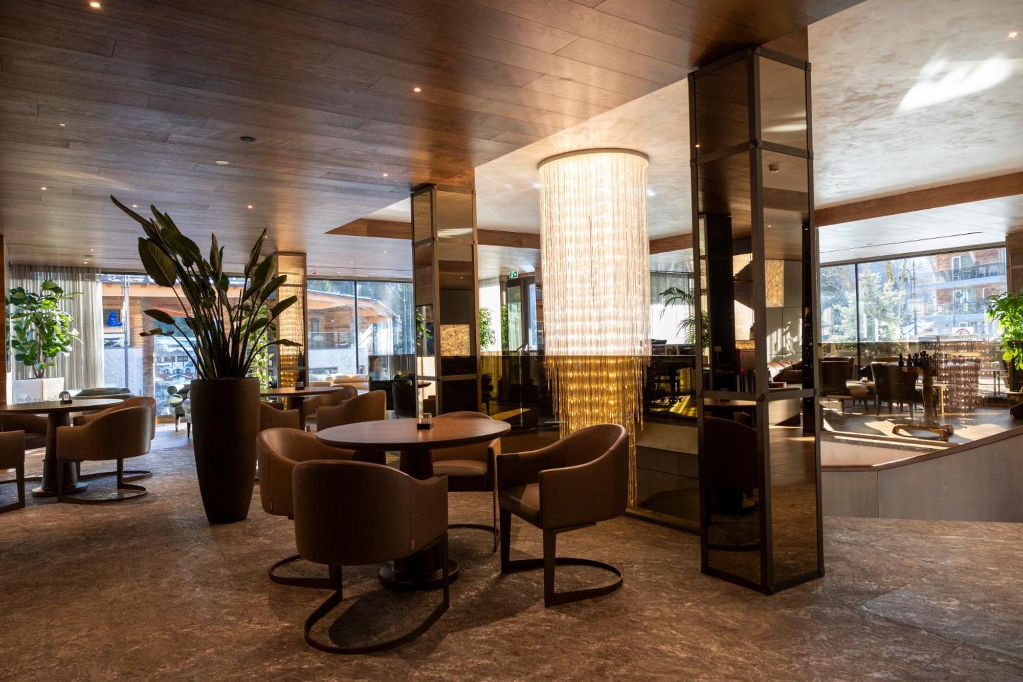 Hotel Splendid 마돈나 디 캄필리오 외부 사진