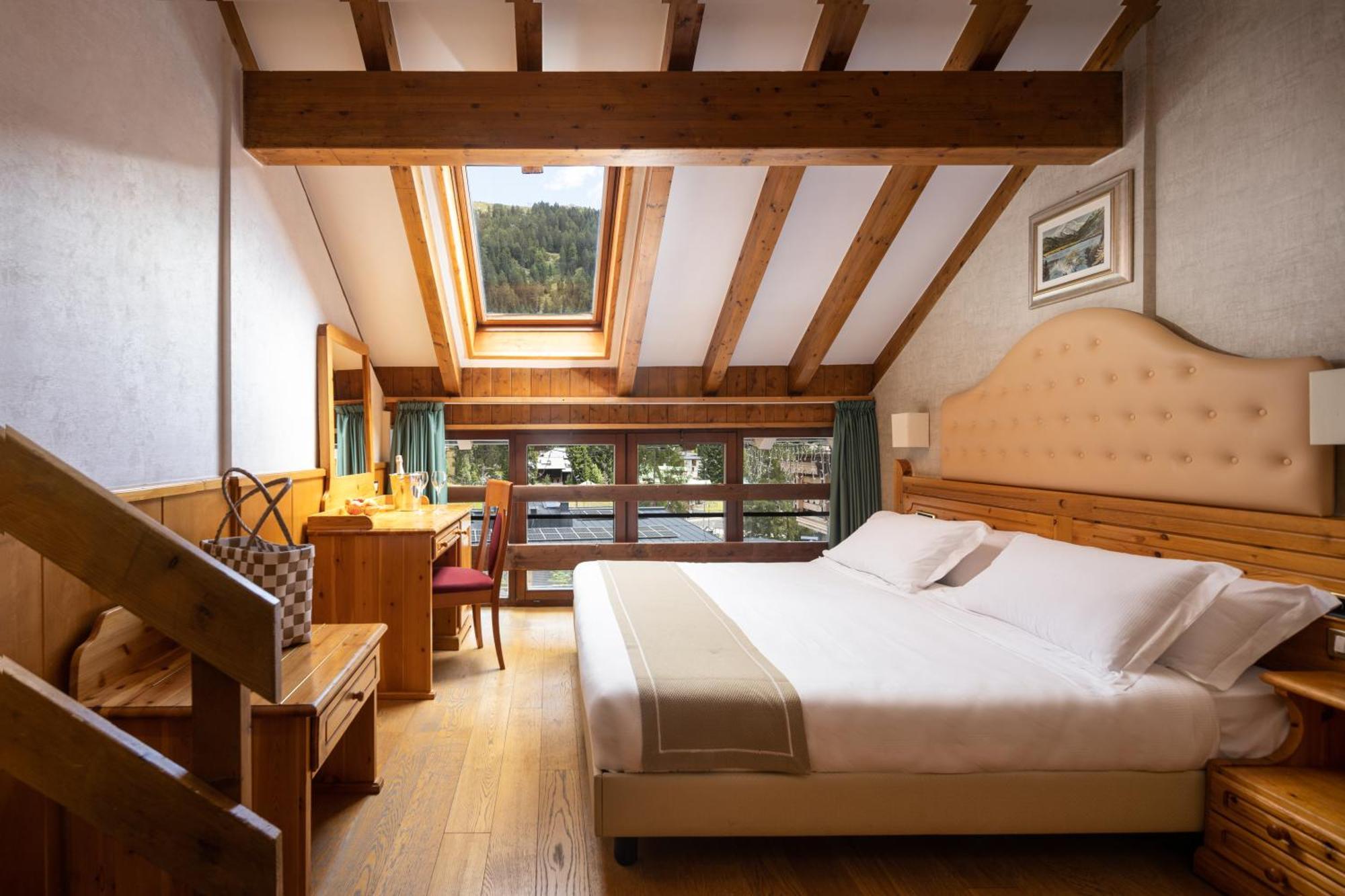 Hotel Splendid 마돈나 디 캄필리오 외부 사진