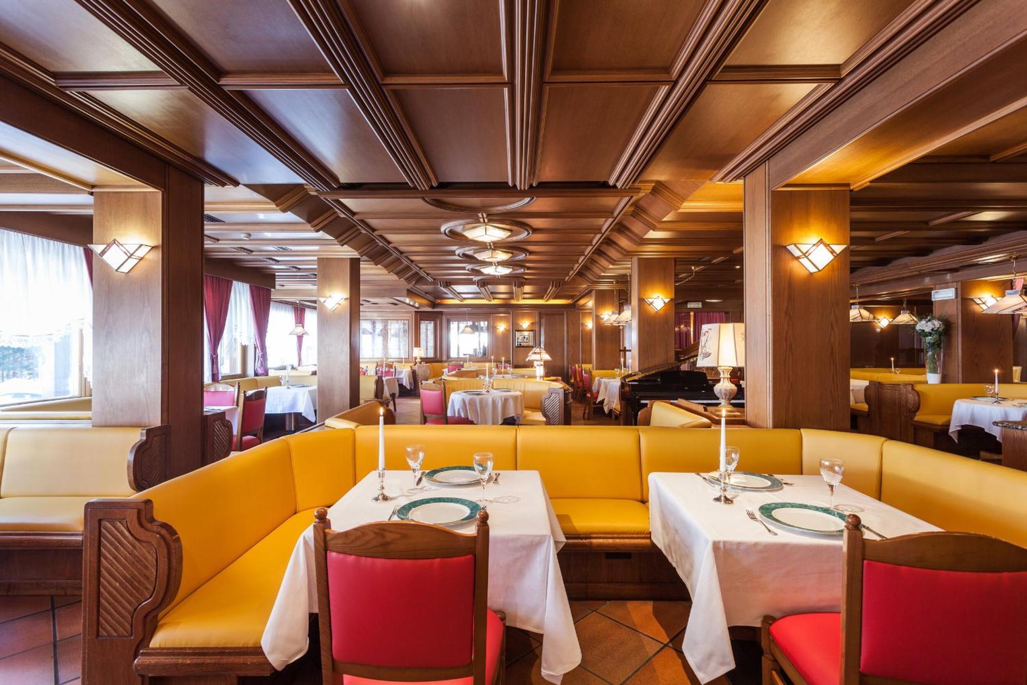 Hotel Splendid 마돈나 디 캄필리오 외부 사진