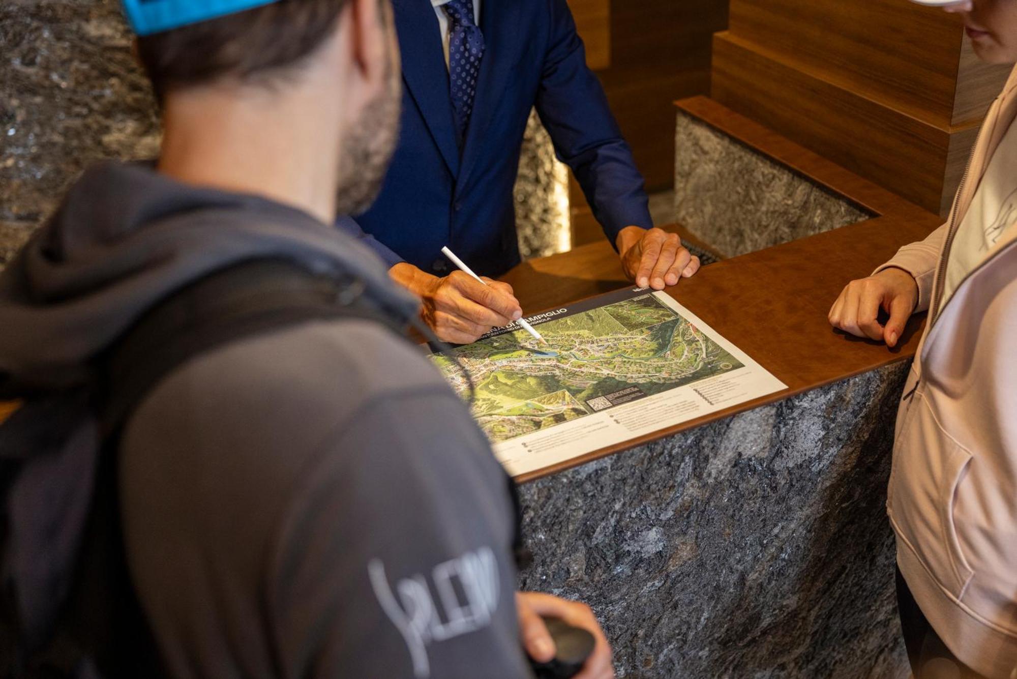 Hotel Splendid 마돈나 디 캄필리오 외부 사진