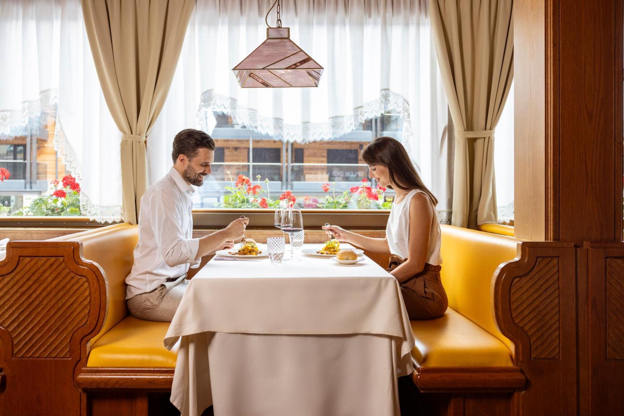 Hotel Splendid 마돈나 디 캄필리오 외부 사진